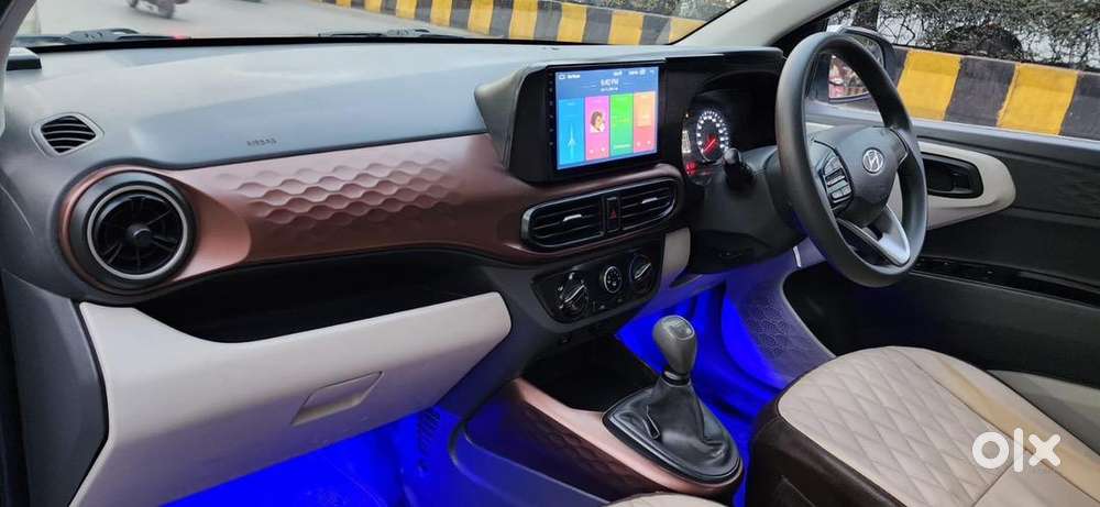 Hyundai Aura Cng & Hybrids Well Maintained