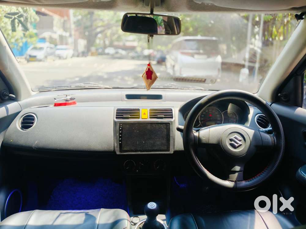 Maruti Suzuki Swift 2004-2010 Vxi Bsiv, 2010, Petrol