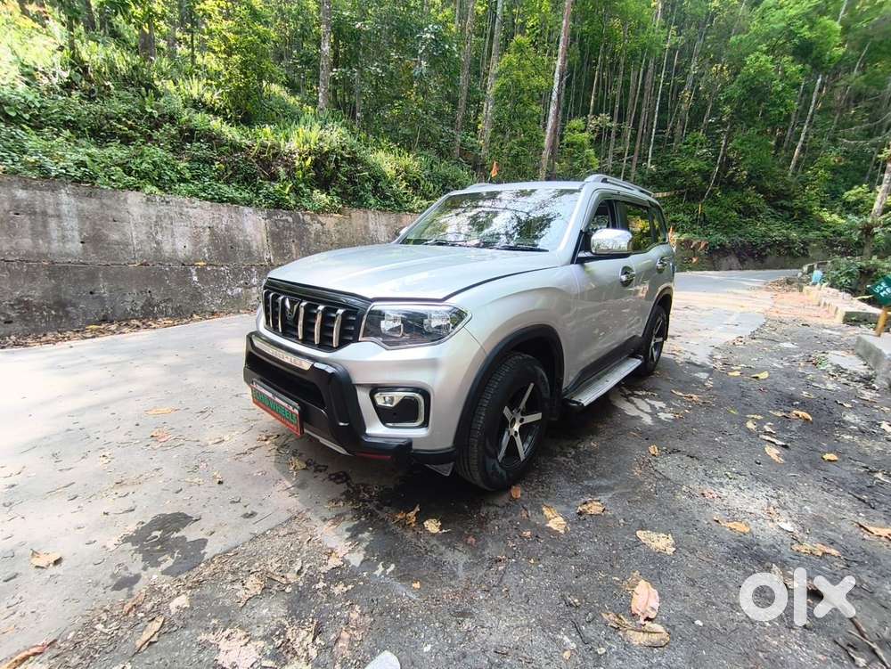 Mahindra Scorpio-n 2.2 Z2 Diesel Mt 7 Str, 2023, Petrol
