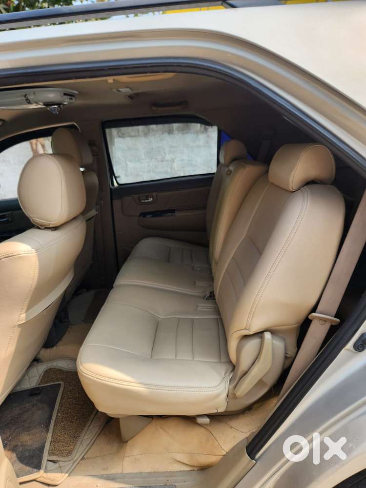 Toyota Fortuner 3.0 4x4 Manual, 2012, Diesel