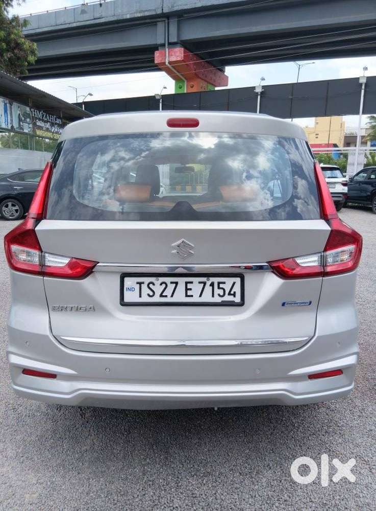 Maruti Suzuki Ertiga 1.5 Vxi, 2021, Petrol