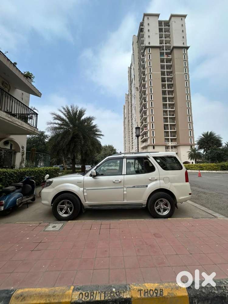 Tata Safari Storme 2018