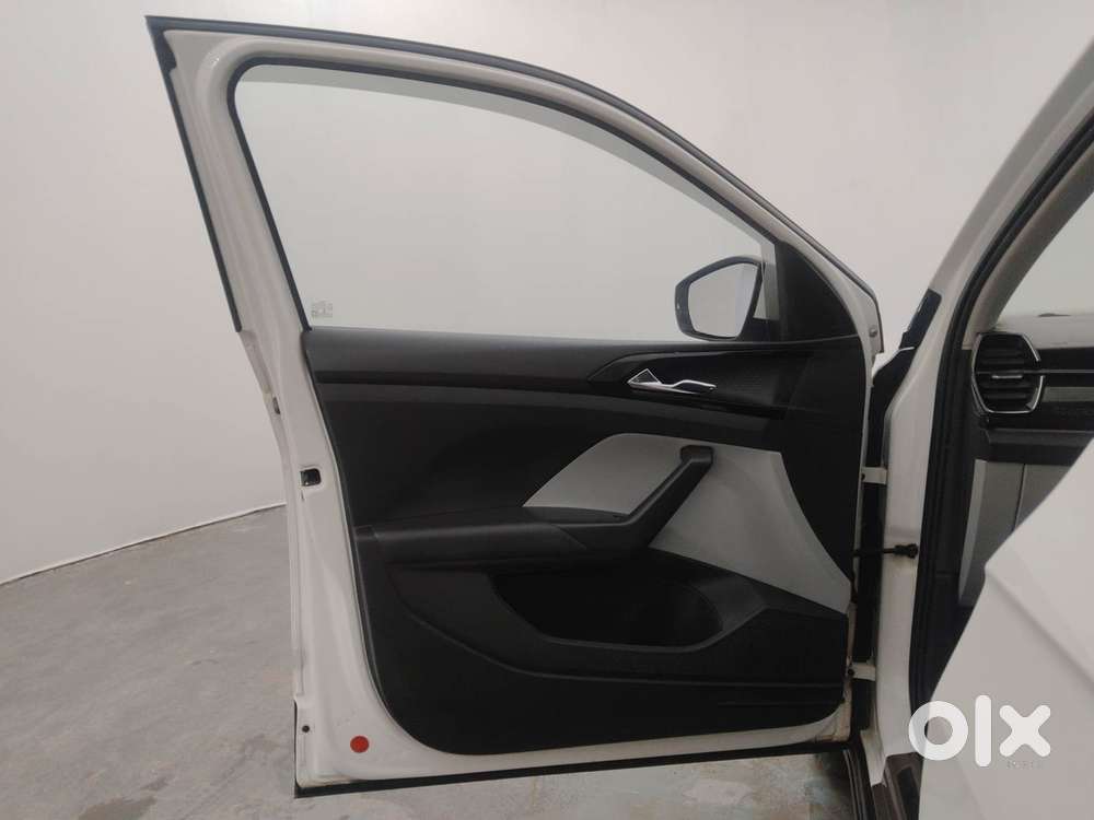 Skoda Kushaq Style 1.0l Tsi Mt, 2023, Petrol