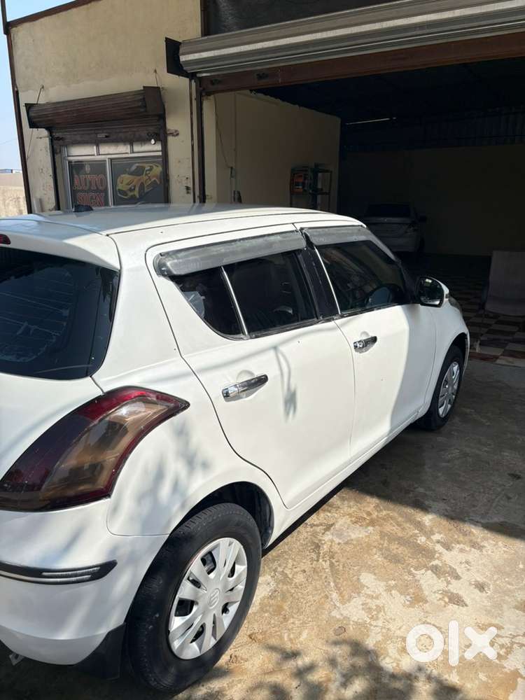 Maruti Suzuki Swift 2014 Diesel 170000 Km Driven