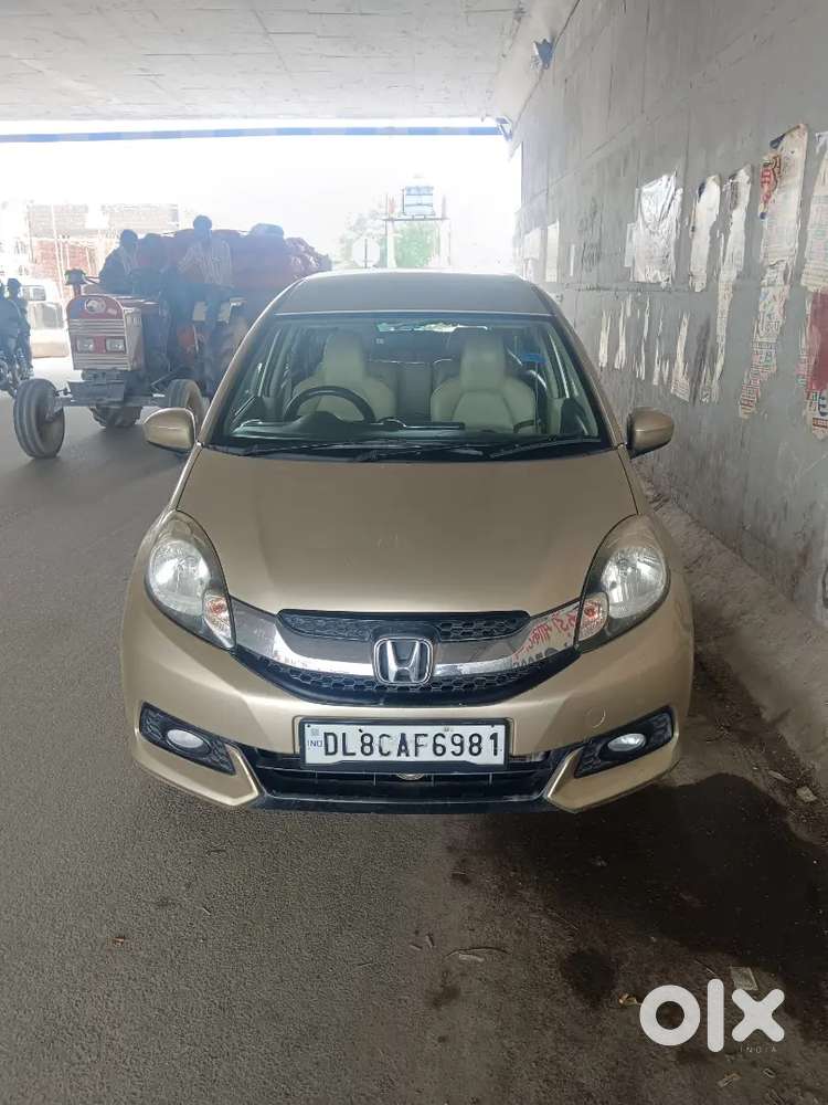 Honda Mobilio 1.5 V 2014