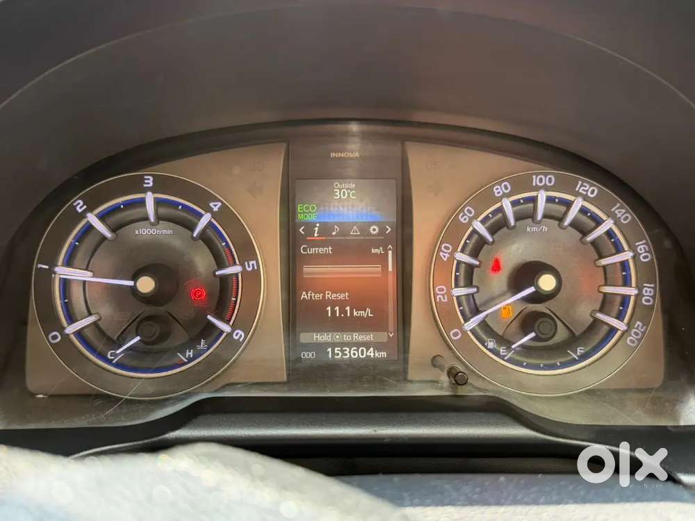 Toyota Innova Crysta V  2017 Diesel 
Well Maintain Showroom Condition