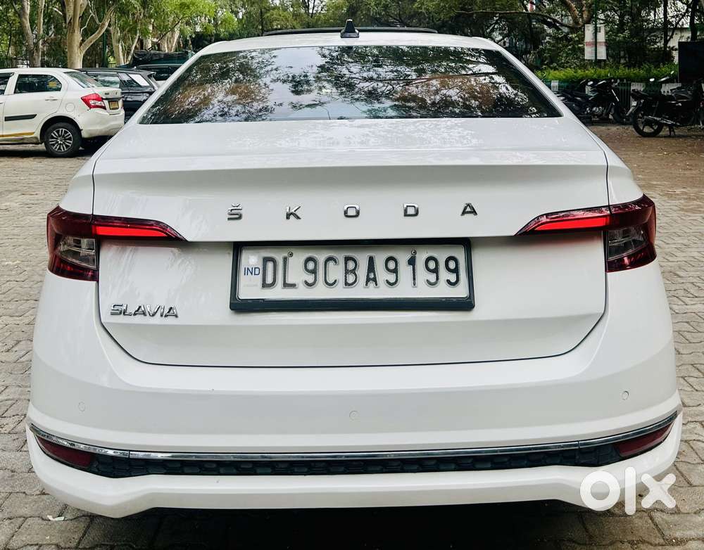 Skoda Slavia 1.0 Tsi Style At, 2022, Petrol