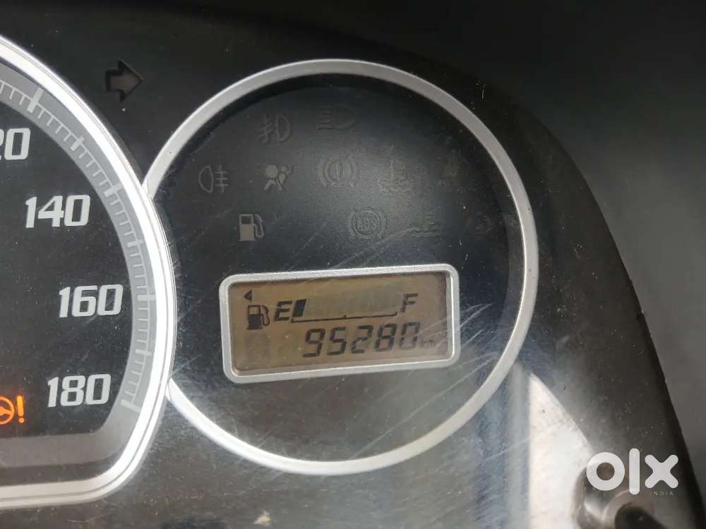 Maruti Suzuki Zen Estilo Vxi 2011model