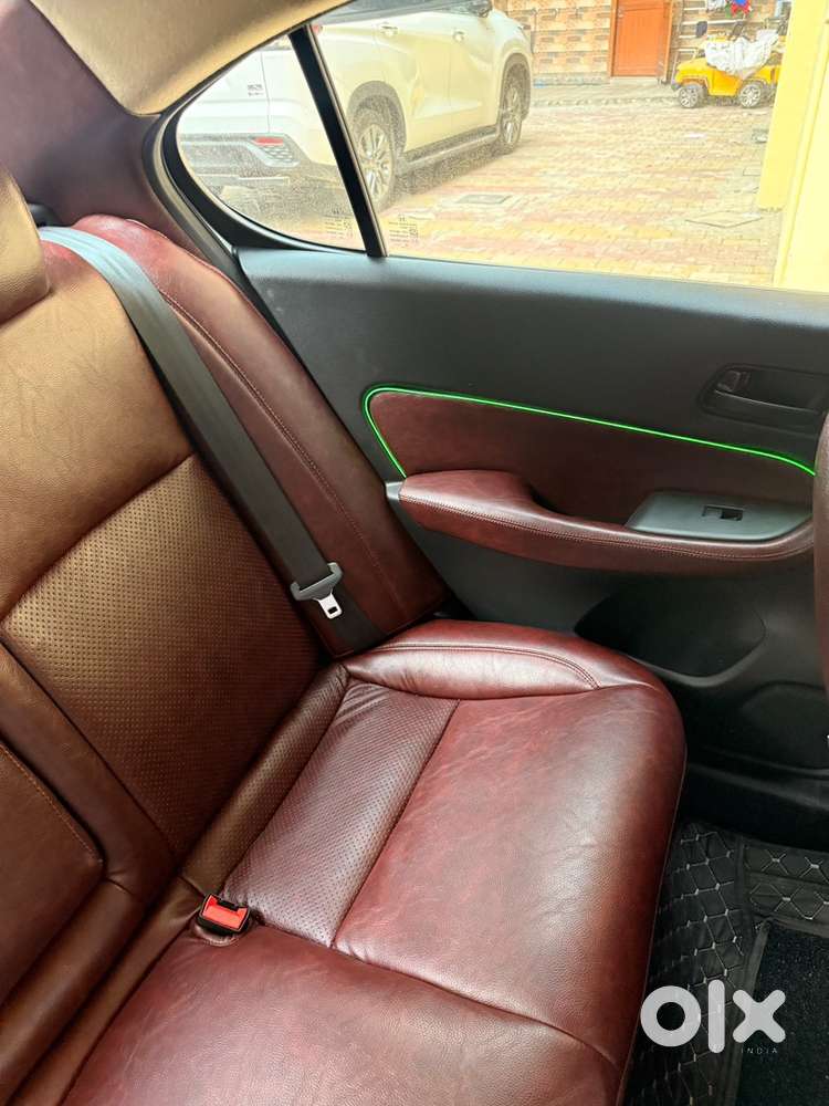 Honda City Zx 2022 Petrol 18000 Km Driven