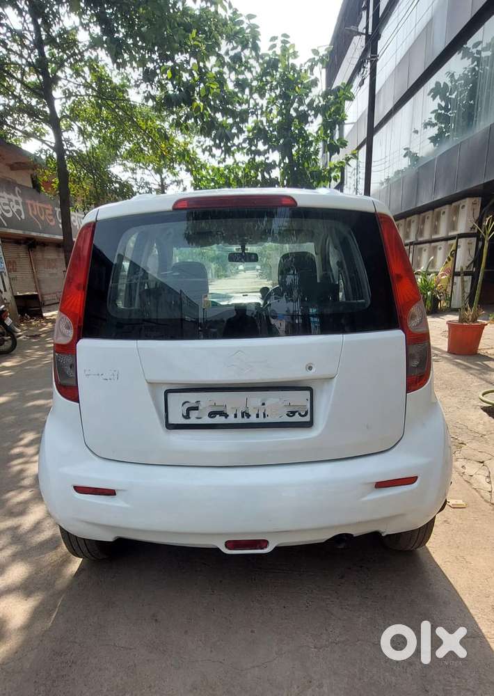 Maruti Suzuki Ritz Vxi, 2011, Petrol