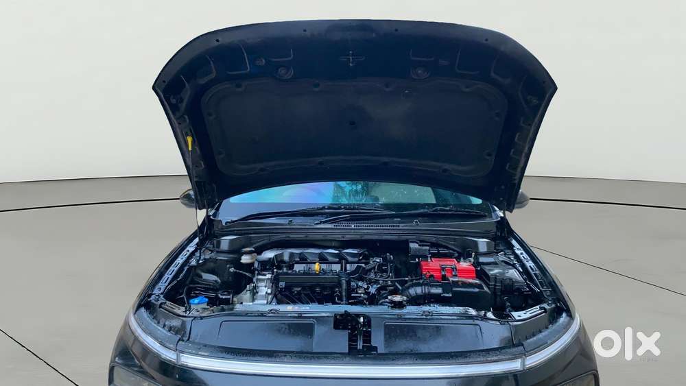 Hyundai Verna 1.5 Sx Ivt, 2023, Petrol