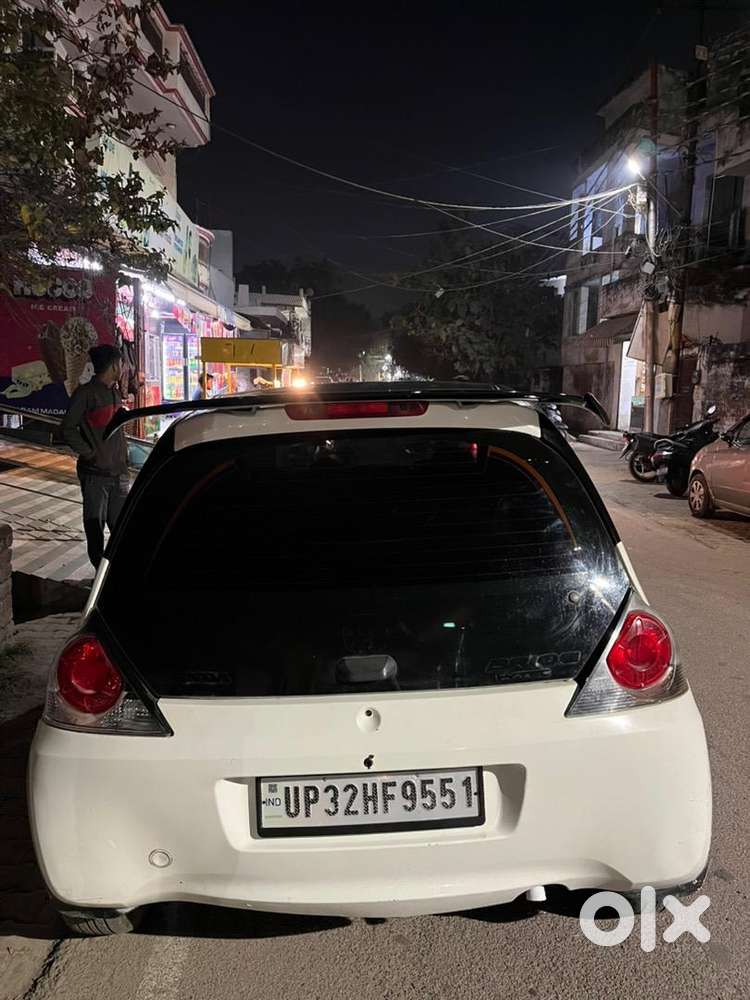 Honda Brio 2016 Petrol Good Condition Top Model With Company Alloy