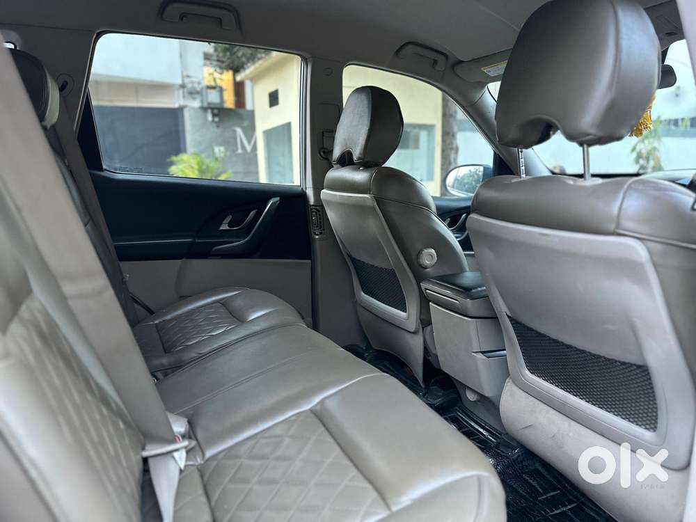 Mahindra Xuv500 W6 At, 2017, Diesel