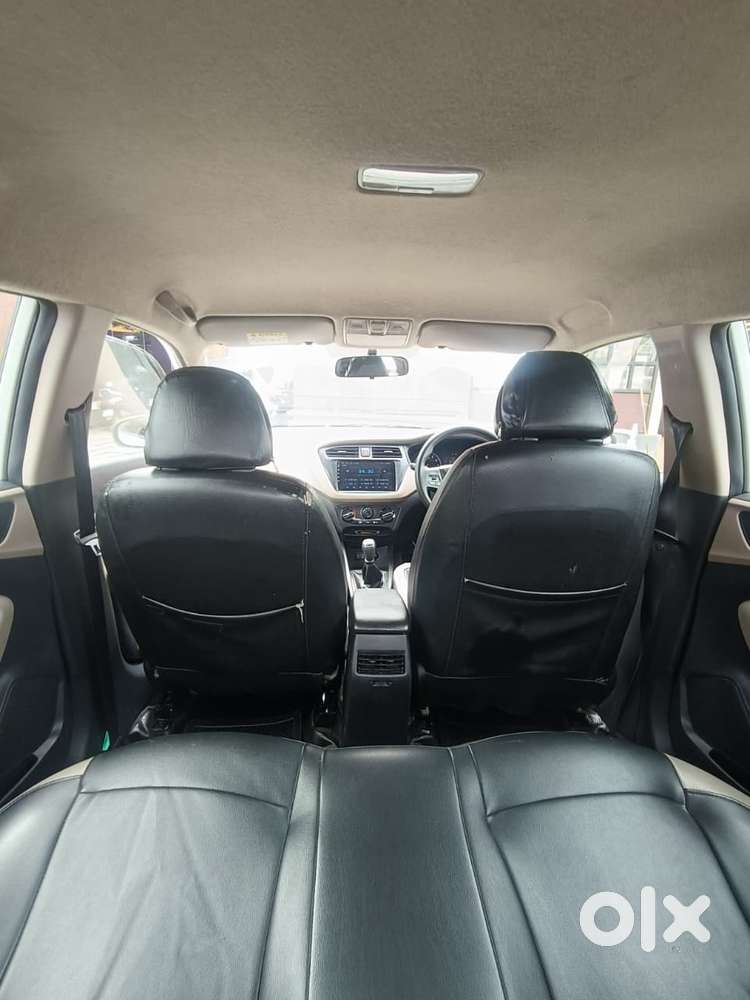 Hyundai I20 Sportz 1.2 Bs-iv, 2018, Petrol