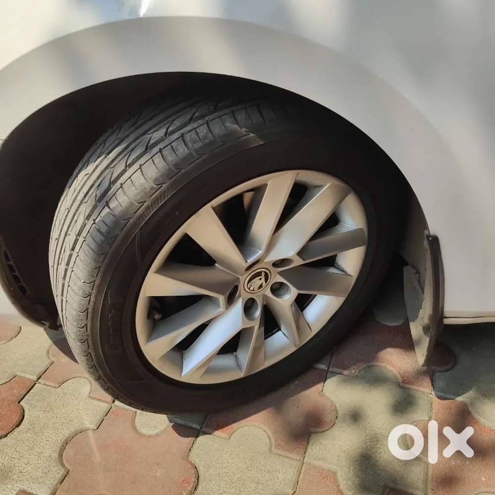 Skoda Superb 2.0 Lk 2018 Diesel
