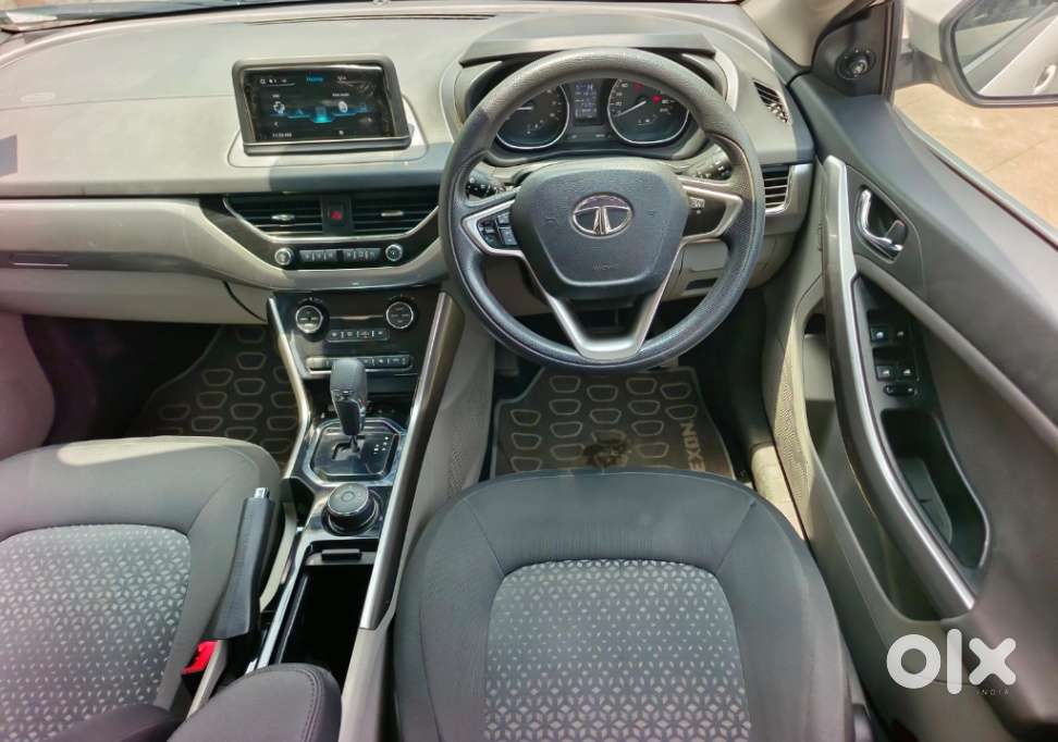 Tata Nexon 1.2 Revotron Xza Plus, 2018, Petrol