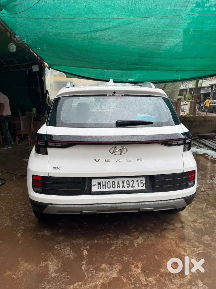Hyundai Venue Diesel Manual 2023 1st Owner