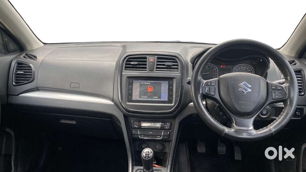 Maruti Suzuki Brezza 1.5 Zxi Smart Hybrid, 2022, Petrol