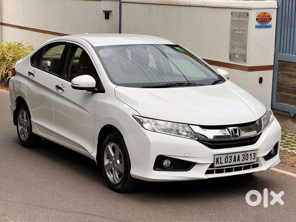Honda City 1.5 V 4th Gen I-vtec Mt, 2016, Petrol