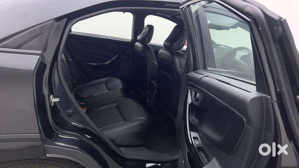 Tata Curvv Accomplished Plus A 1.5 Kryojet Diesel 6mt, 2025, Diesel