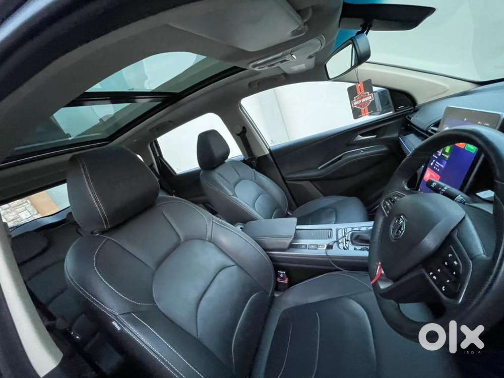 Mg Automatic Car 2025 Km