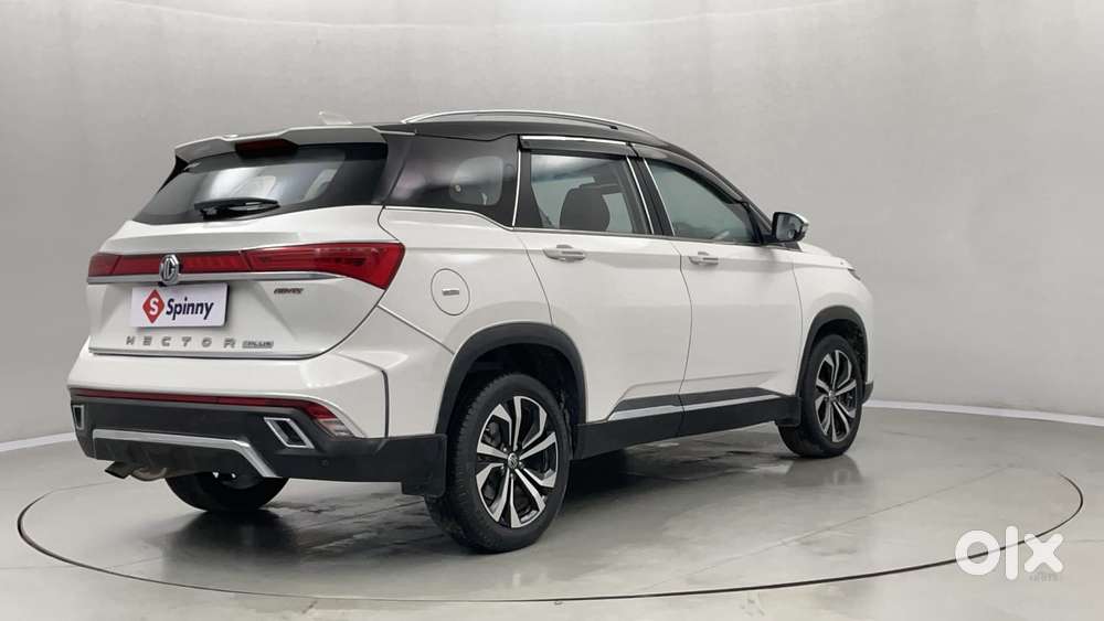 Mg Hector Plus Savvy Pro 1.5 Turbo Petrol Cvt 6 Str, 2023, Petrol