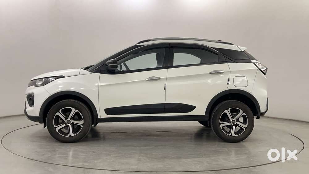 Tata Nexon 1.5 Revotorq Xza Plus, 2023, Diesel