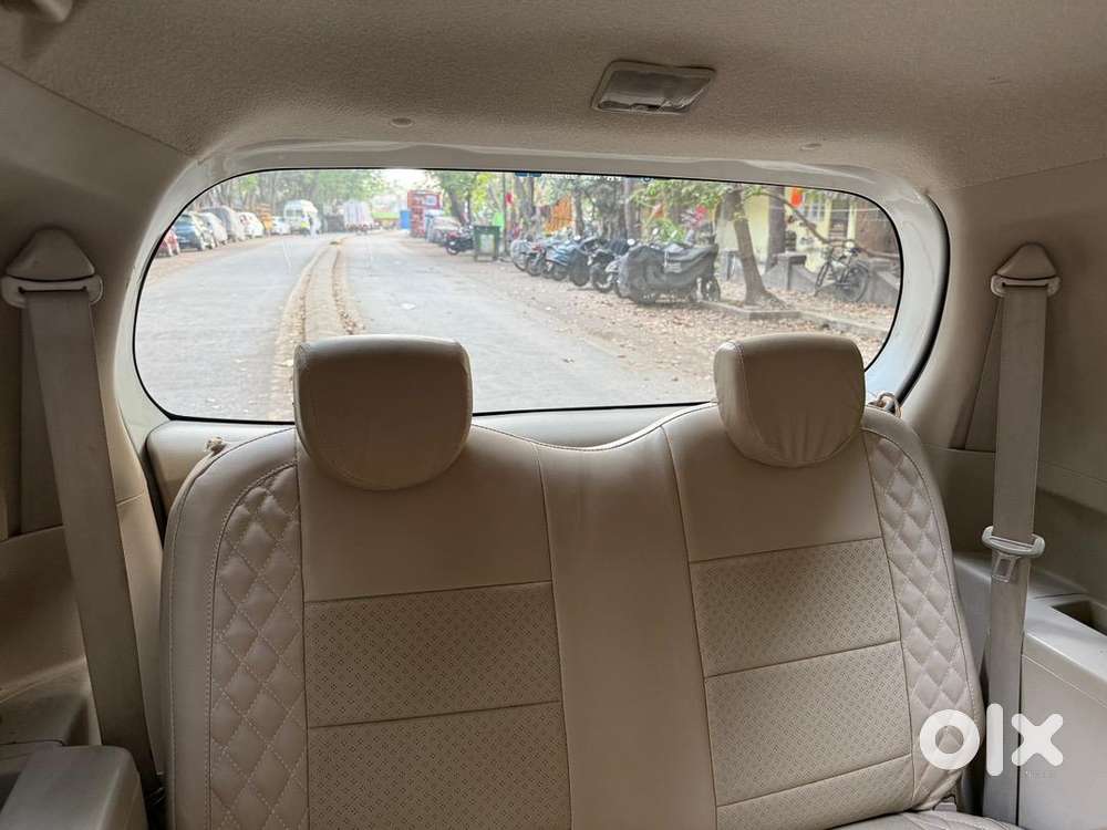 Maruti Suzuki Ertiga Vxi Petrol/cng