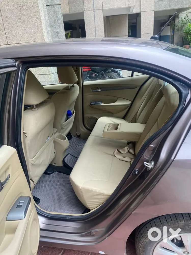 Honda City 2012 Model Petrol West Bengal Regd, Brokers Don't Call Me.