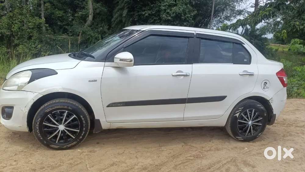 Maruti Suzuki Dzire 2013 Diesel 130000 Km Driven