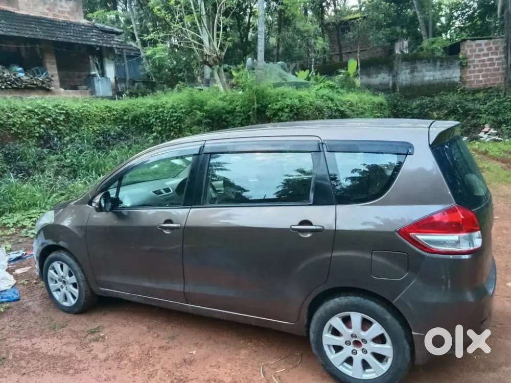 Maruti Suzuki Ertiga 2013