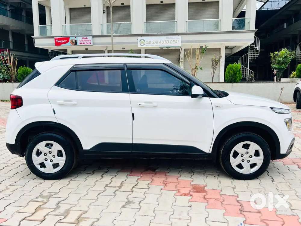 Hyundai Venue 1.2 S 2022 Model