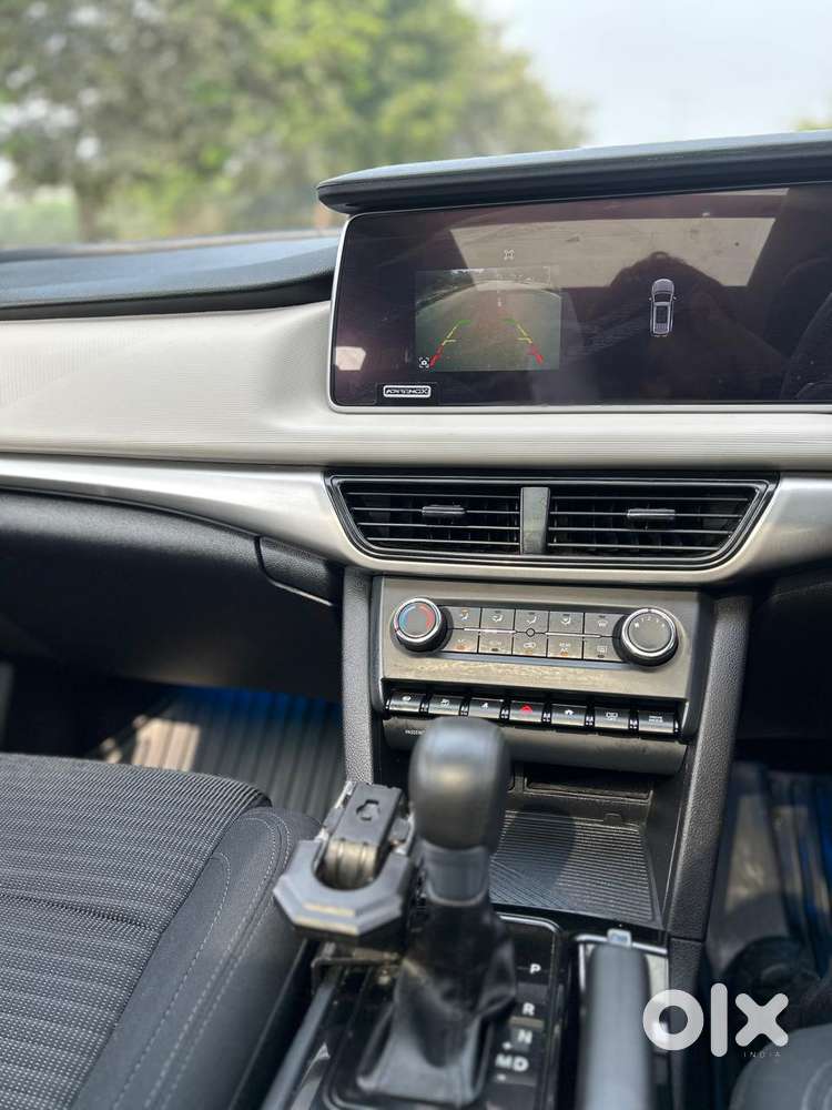 Mahindra Xuv700 2.2 Ax 5 Diesel At 7 Str, 2023, Diesel