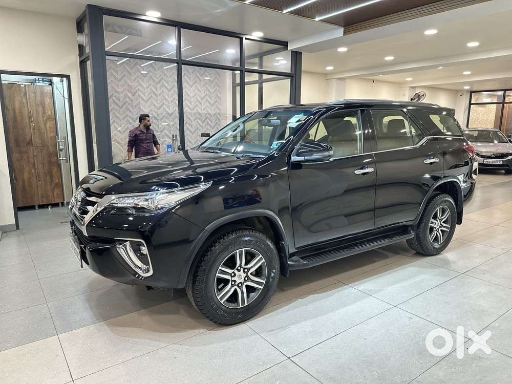 Toyota Fortuner 3.0 4x2 Automatic, 2019, Diesel