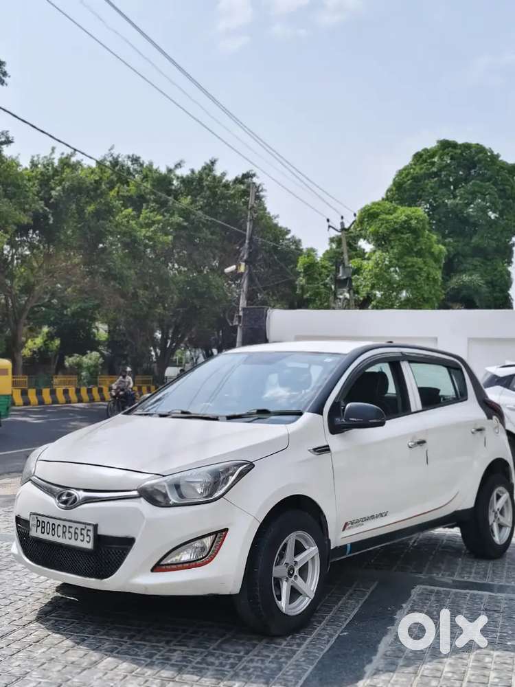 Hyundai I20 Sportz 2014