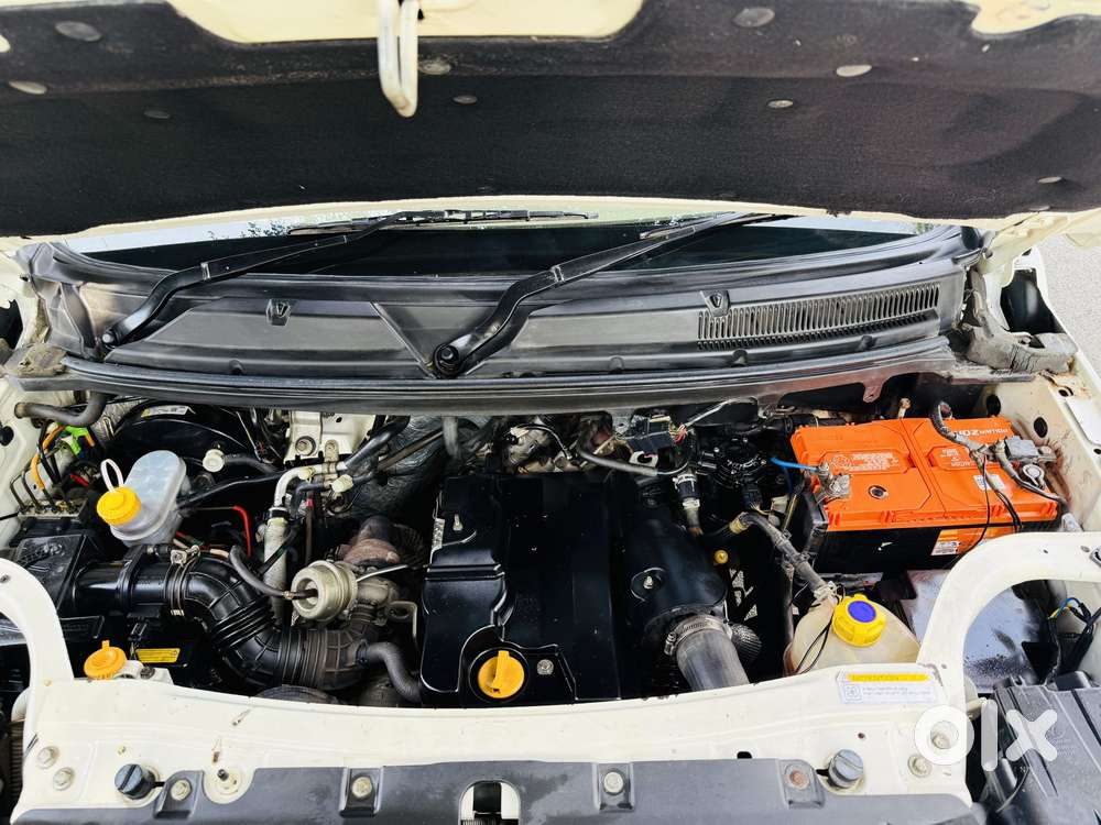 Mahindra Tuv 300 T6 Plus, 2017, Diesel