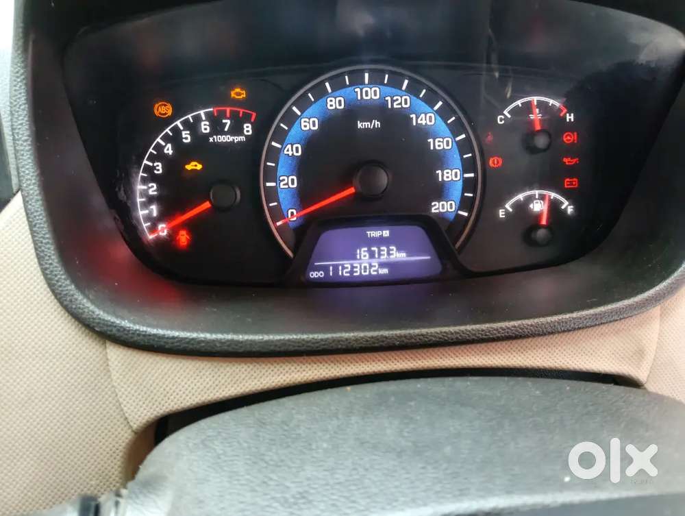 Hyundai Xcent 2016