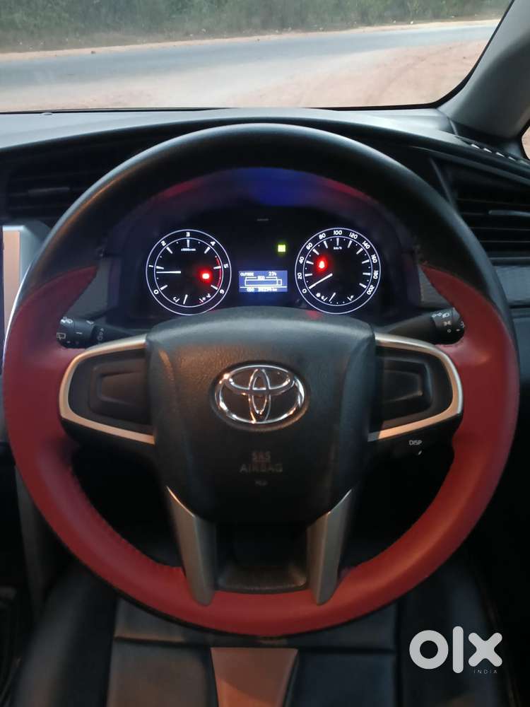 Toyota Innova Crysta 2.4 G Mt 8s, 2017, Diesel