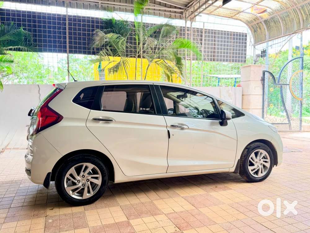 Honda Jazz 1.2 Zx Cvt I-vtec, 2021, Petrol