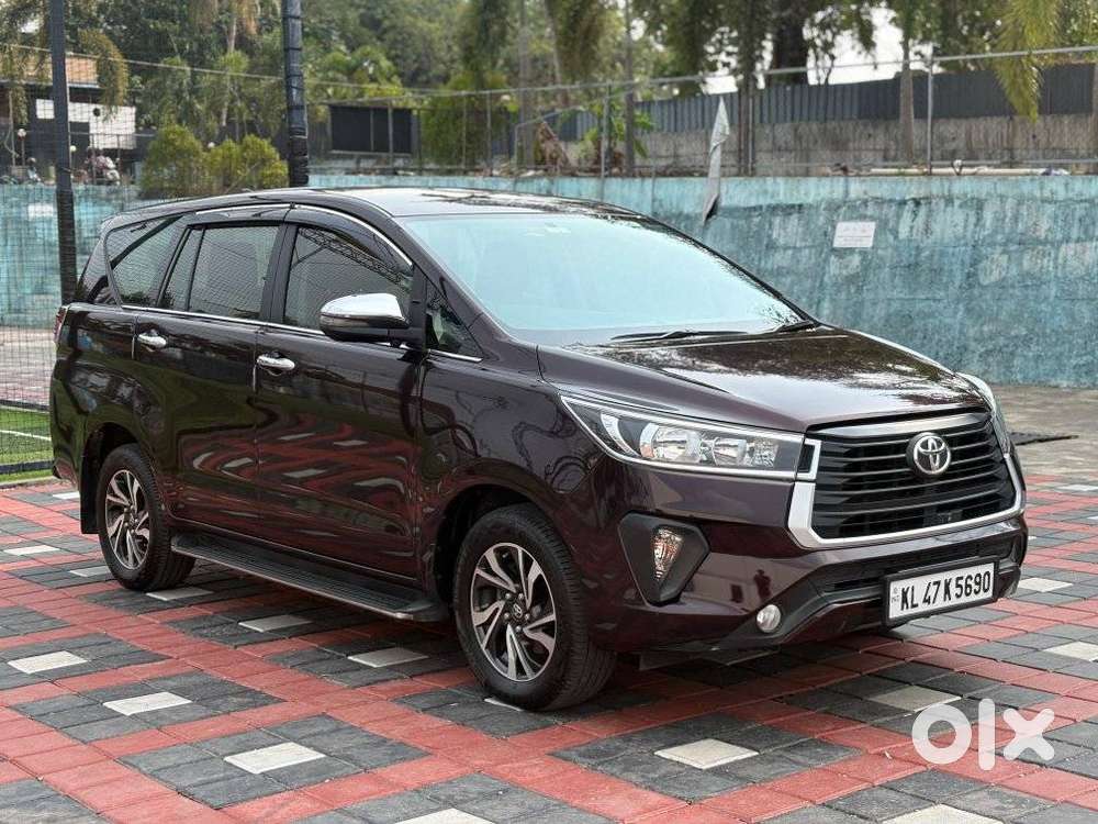 Toyota Innova Crysta [2020-ongoing] 2.4 Gx 8 Str, 2021, Diesel