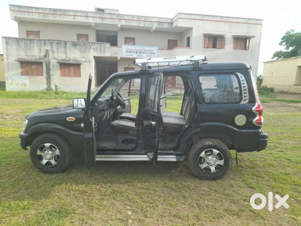 Mahindra Scorpio Classic 2008 Diesel 65000 Km Driven