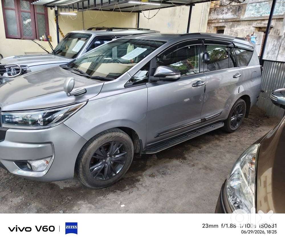Toyota Innova Crysta 2.4 Zx Mt, 2016, Diesel