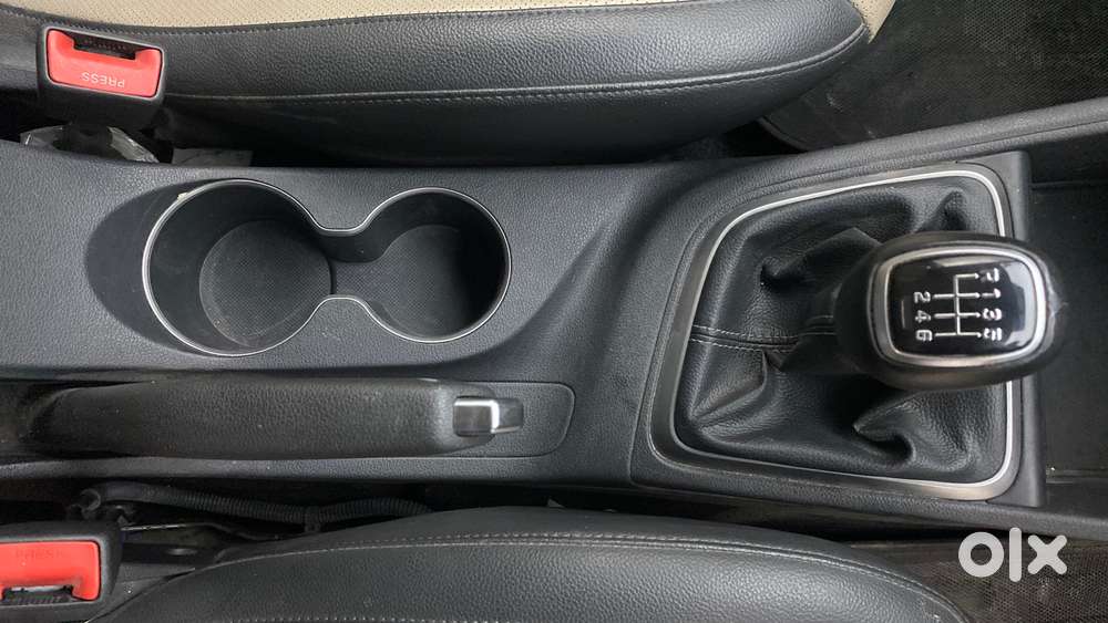 Hyundai Verna 1.6 Sx (o) Vtvt, 2017, Petrol