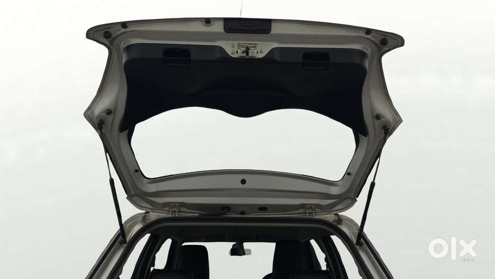 Maruti Suzuki Swift 2018 Amt Vxi, 2022, Petrol