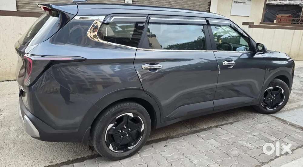 Kia Carens Clavis 2025