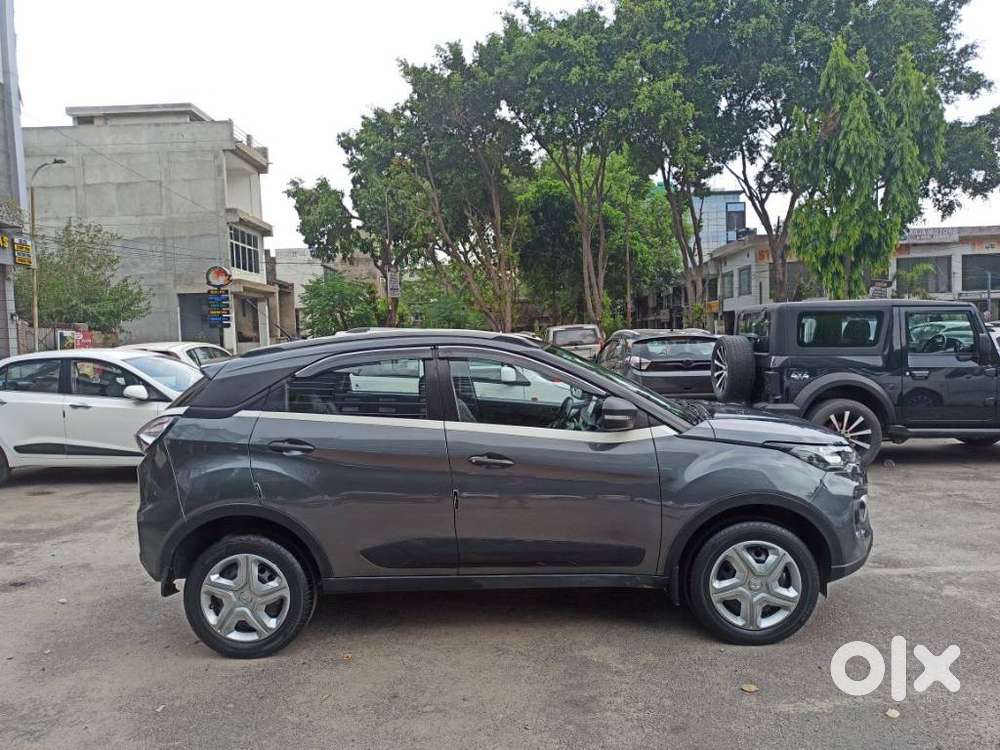 Tata Nexon Amt Xza Plus, 2021, Petrol
