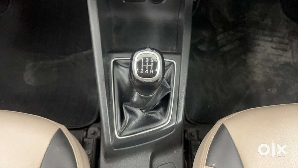 Hyundai Elite I20 Asta Option, 2016, Petrol