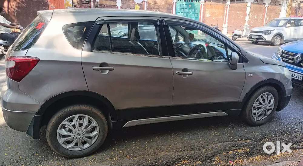 Maruti Suzuki, S Cross, Sigma 2015, Insurance Upto August 2027
