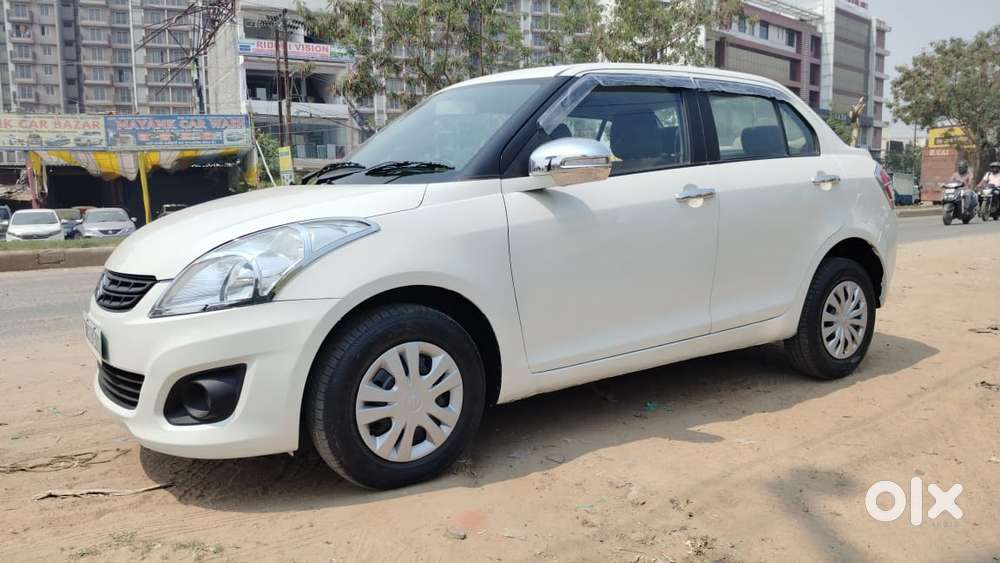 Maruti Suzuki Swift Dzire Vxi Optional, 2013, Petrol