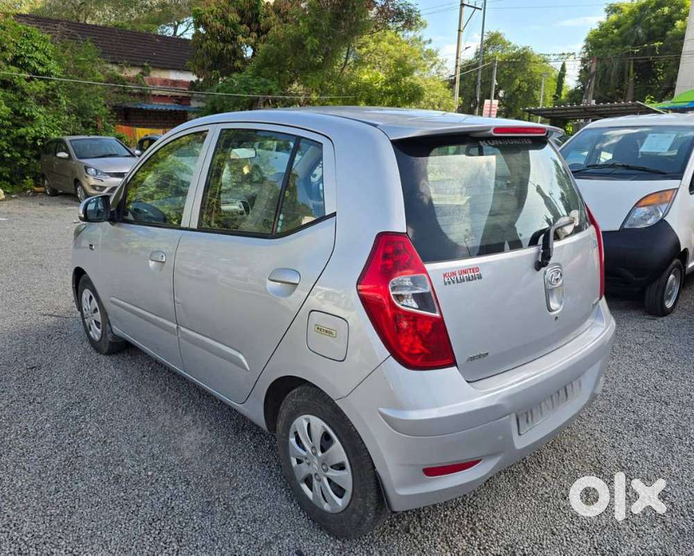 Hyundai I10 Sportz At, 2012, Petrol